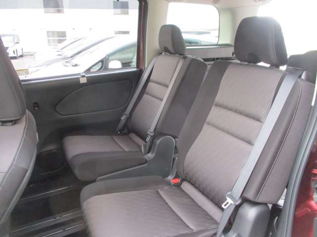 NISSAN SERENA  S-HYBRID 4WD 2021 Image 31