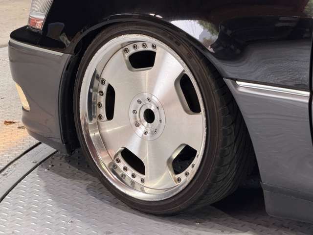 TOYOTA CROWN MAJESTA 2000 Image 31