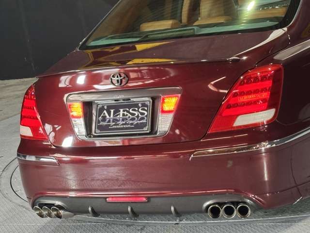 TOYOTA CROWN MAJESTA 2004 Image 31