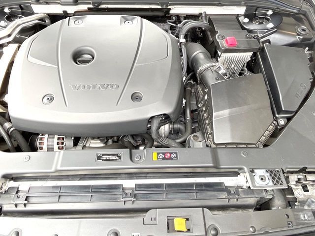 VOLVO V60 2020 Image 31