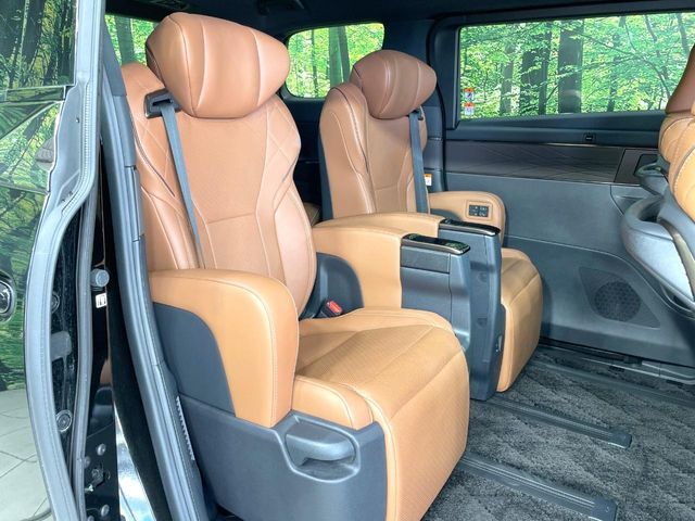 TOYOTA VELLFIRE  HYBRID 2023 Image 31