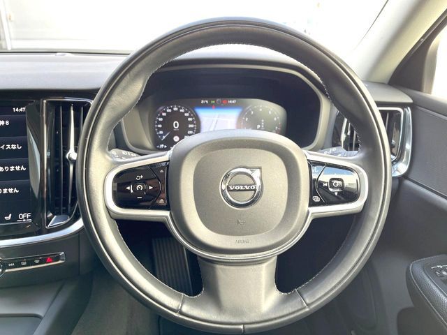 VOLVO V60 2021 Image 31