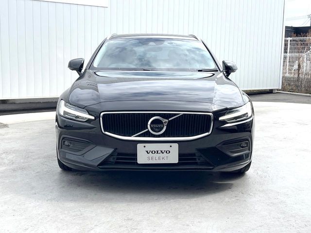 VOLVO V60 2021 Image 31