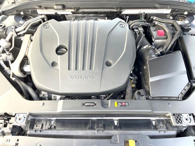 VOLVO V60 2021 Image 31