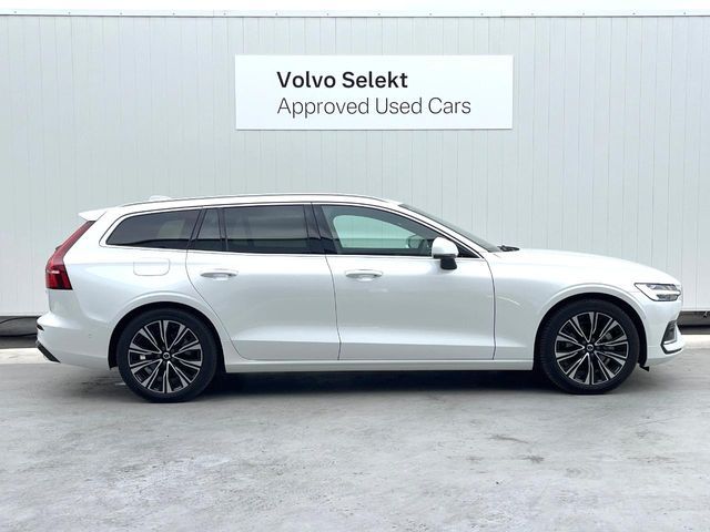 VOLVO V60 2023 Image 31