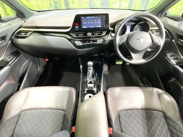 TOYOTA C-HR 2019 Image 31