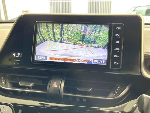 TOYOTA C-HR 2019 Image 31