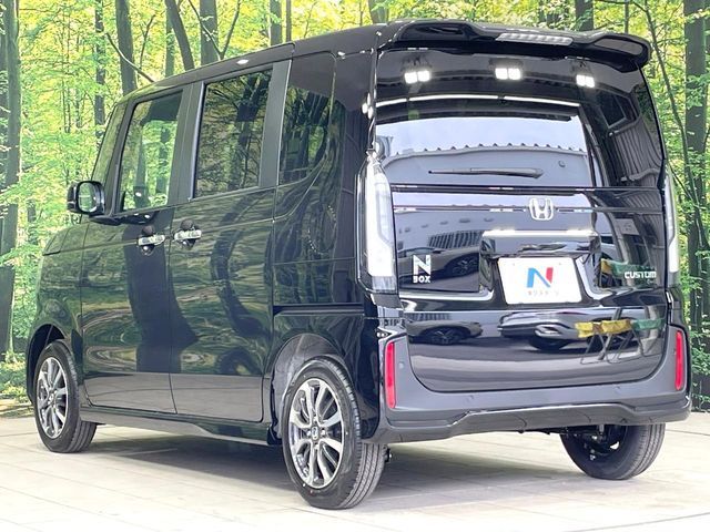 HONDA N BOX CUSTOM 2026 Image 31