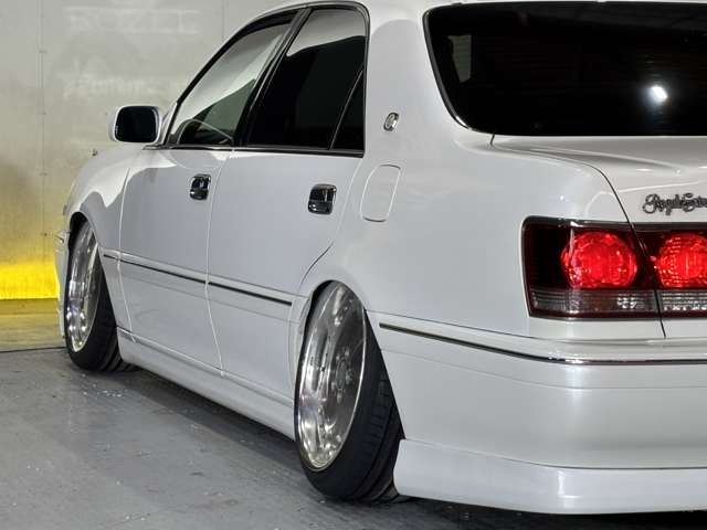 TOYOTA CROWN SEDAN 2003 Image 31