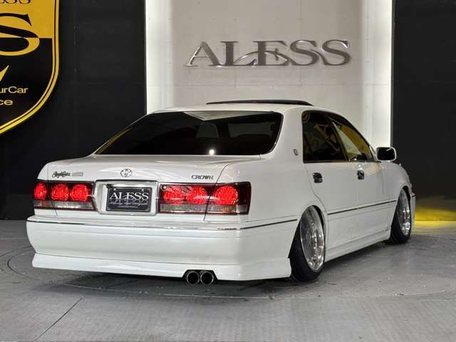 TOYOTA CROWN SEDAN 2003 Image 31