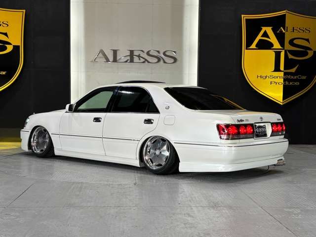 TOYOTA CROWN SEDAN 2003 Image 31