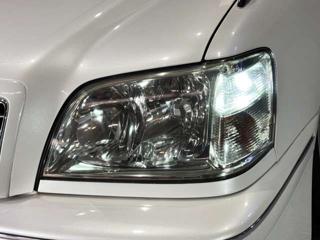 TOYOTA CROWN SEDAN 2003 Image 31