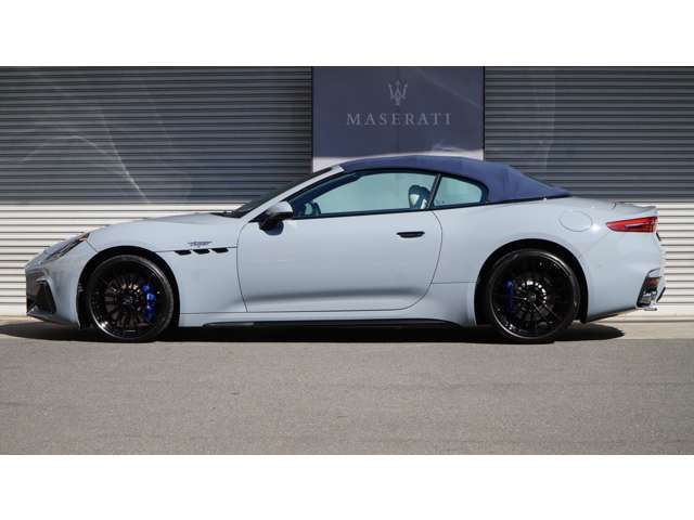 MASERATI GRANCABRIO 2024 Image 31