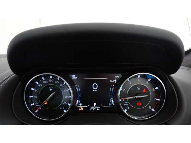 MASERATI LEVANTE 2022 Image 31