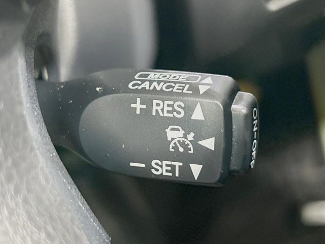 TOYOTA CROWN SEDAN HYBRID 2013 Image 31