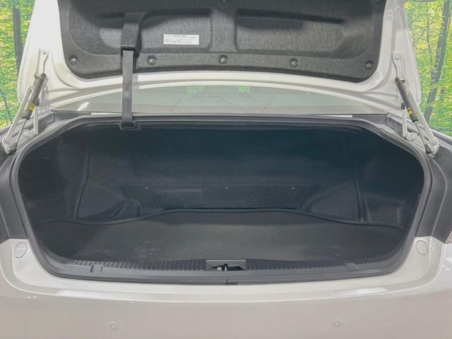 TOYOTA CROWN SEDAN HYBRID 2013 Image 31