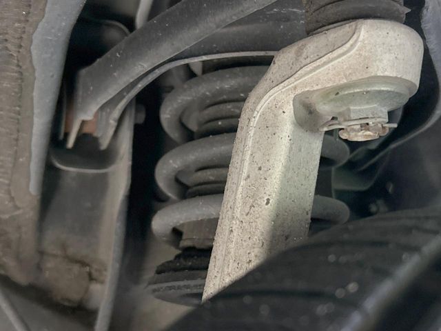 TOYOTA CROWN SEDAN HYBRID 2013 Image 31