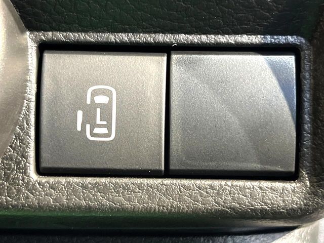 SUZUKI WAGON R SMILE 2025 Image 31