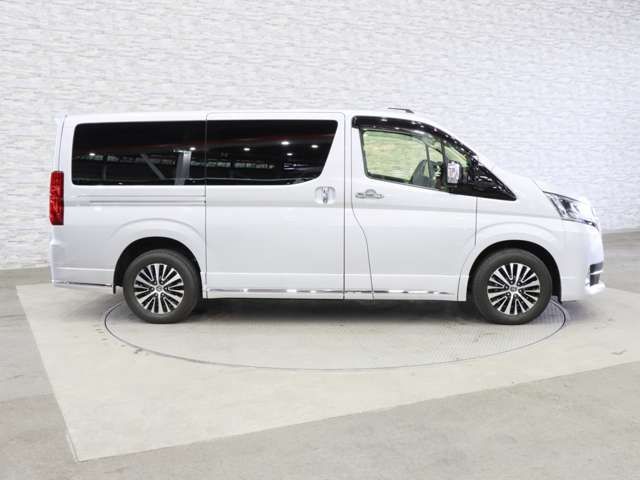 TOYOTA GRANACE 2020 Image 31