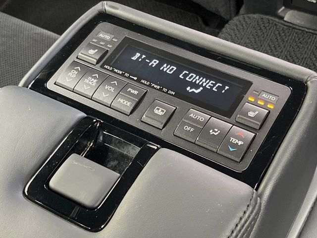 TOYOTA LEXUS GS F 2018 Image 31