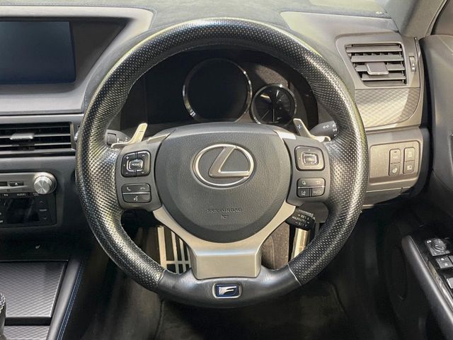 TOYOTA LEXUS GS F 2018 Image 31