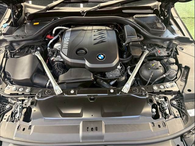 BMW 5SERIES TOURING 2024 Image 31