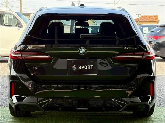 BMW 5SERIES TOURING 2024 Image 31
