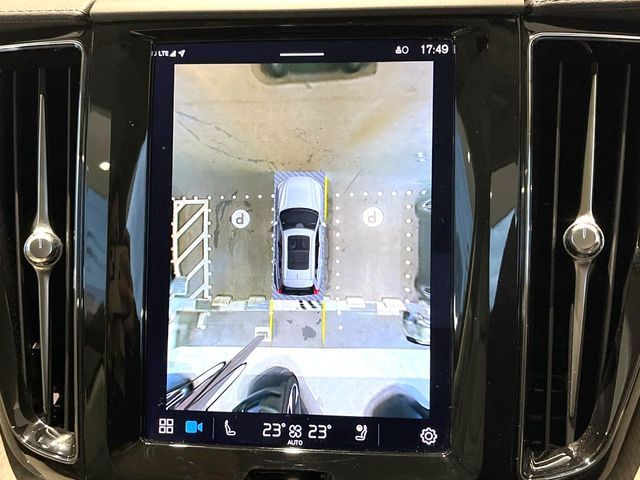 VOLVO XC60 2023 Image 31