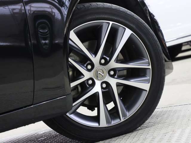 TOYOTA LEXUS IS300H 2017 Image 31