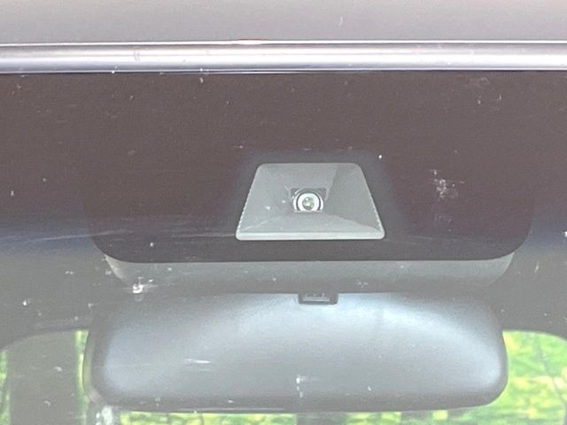 HONDA N BOX CUSTOM 2023 Image 31