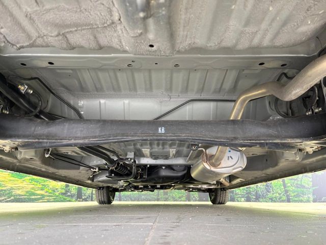 HONDA N BOX CUSTOM 2023 Image 31