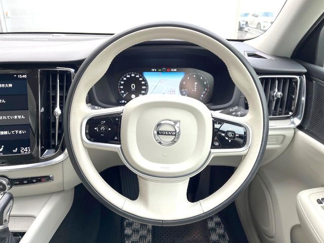 VOLVO V60 CROSS COUN 2019 Image 31