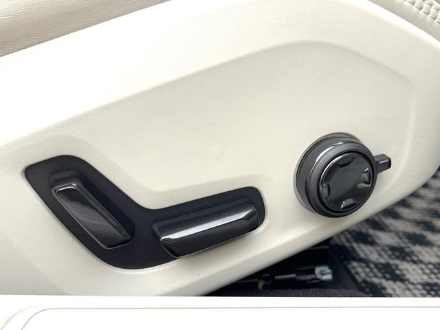 VOLVO V60 CROSS COUN 2019 Image 31