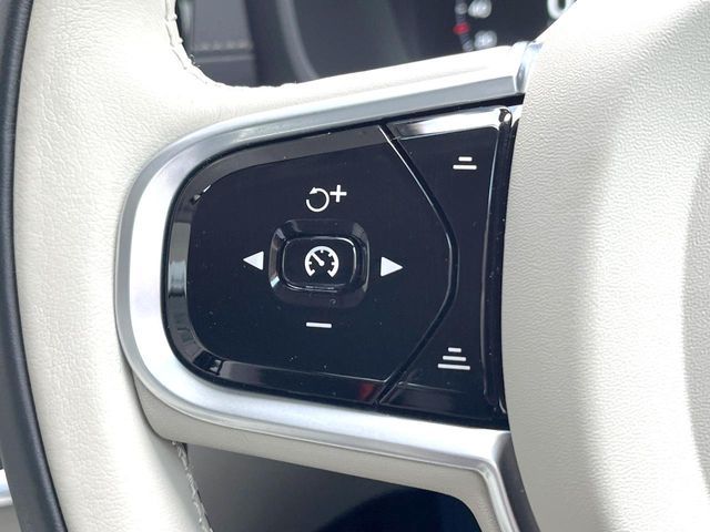 VOLVO V60 CROSS COUN 2019 Image 31