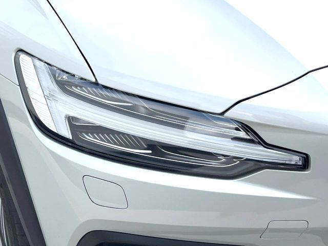 VOLVO V60 CROSS COUN 2019 Image 31