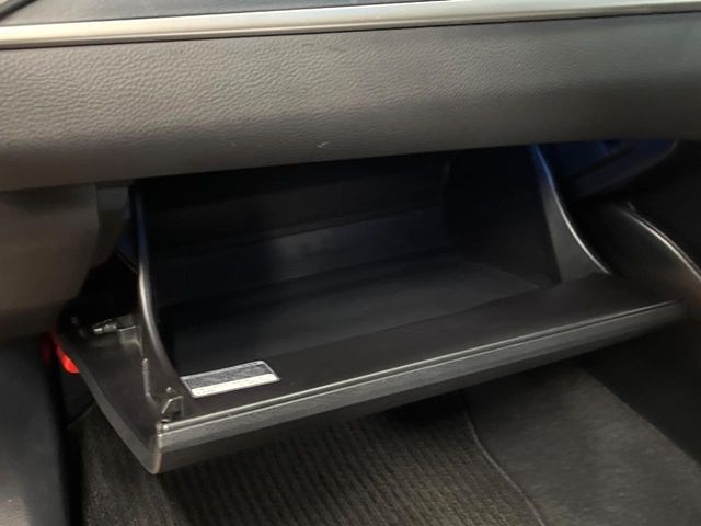 TOYOTA HARRIER 2WD 2015 Image 31