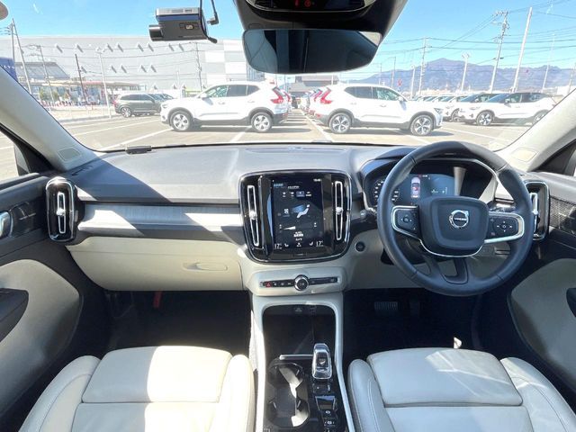 VOLVO XC40 2021 Image 31