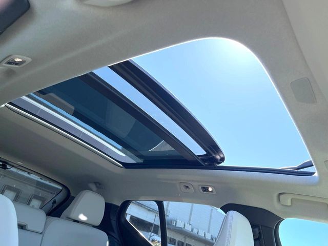 VOLVO XC40 2021 Image 31