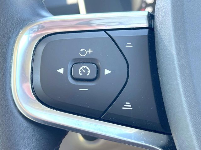 VOLVO XC40 2021 Image 31