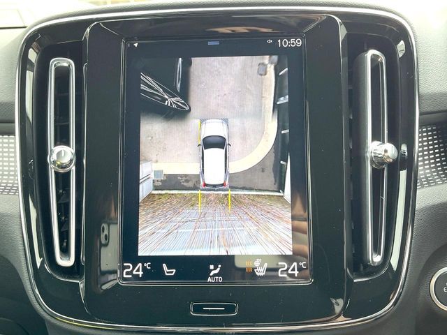 VOLVO XC40 2021 Image 31