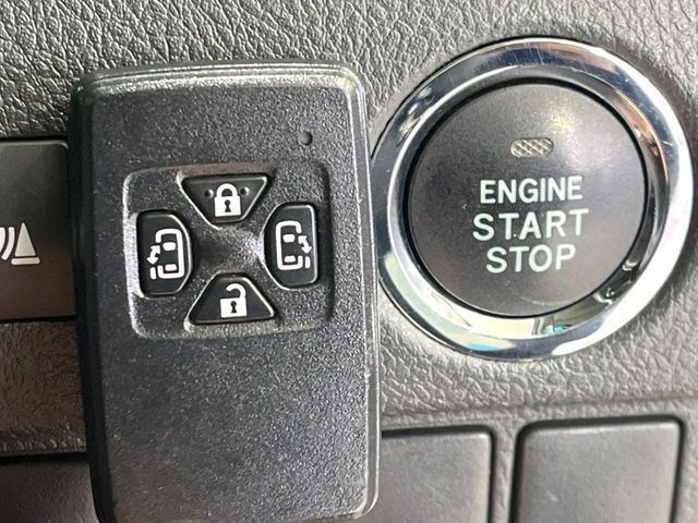 TOYOTA VELLFIRE 2013 Image 31