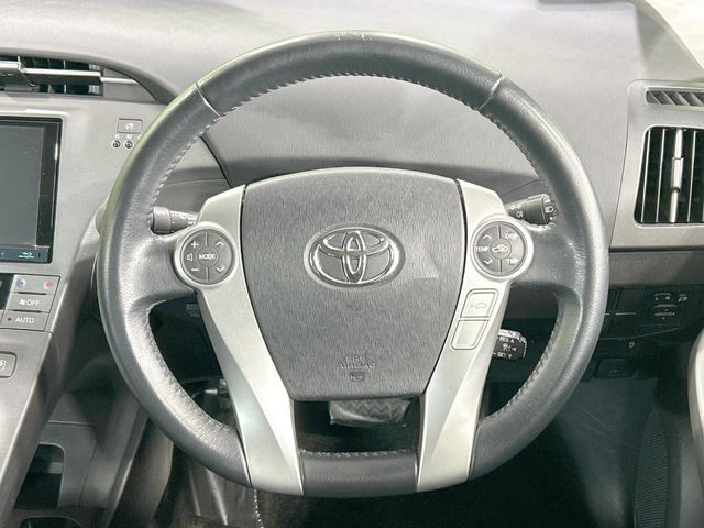 TOYOTA PRIUS 2012 Image 31
