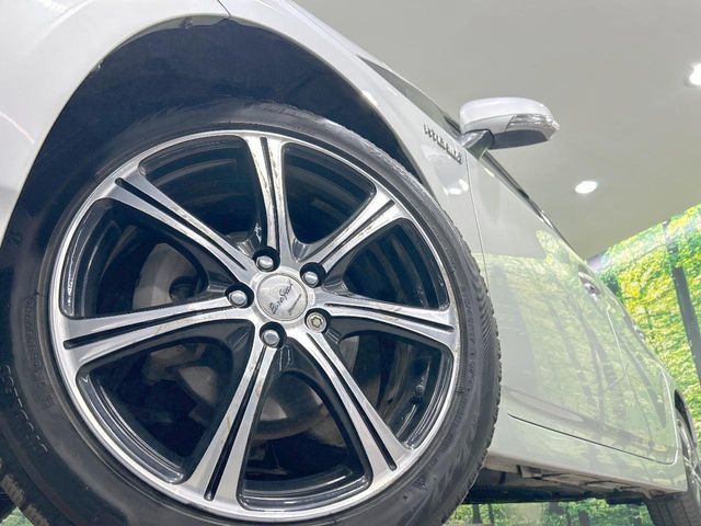 TOYOTA PRIUS 2012 Image 31