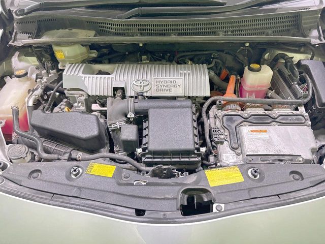 TOYOTA PRIUS 2012 Image 31
