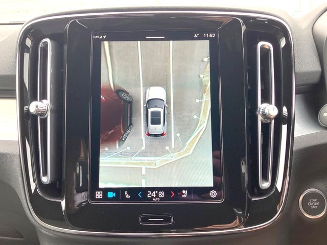 VOLVO XC40 2022 Image 31