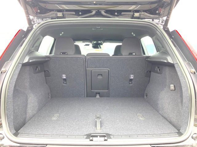 VOLVO XC40 2022 Image 31