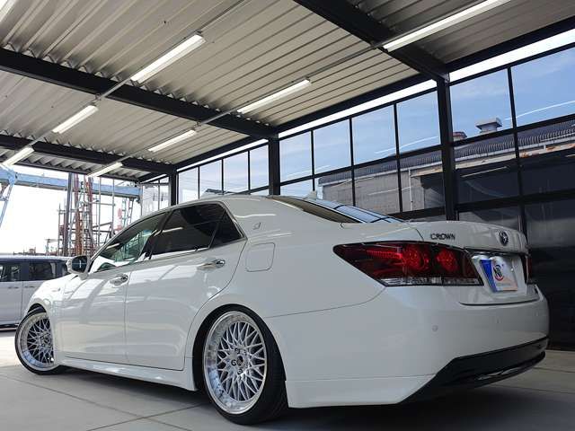 TOYOTA CROWN SEDAN HYBRID 2014 Image 31