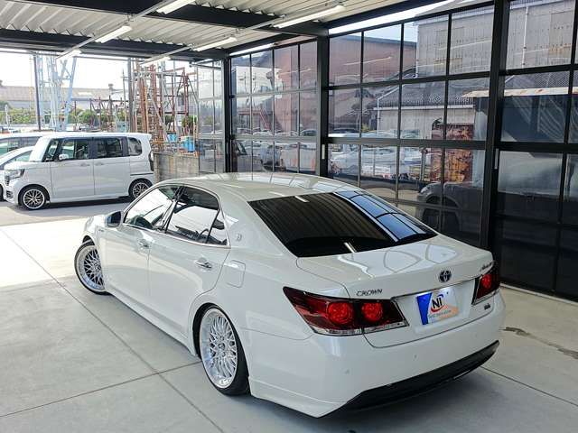 TOYOTA CROWN SEDAN HYBRID 2014 Image 31