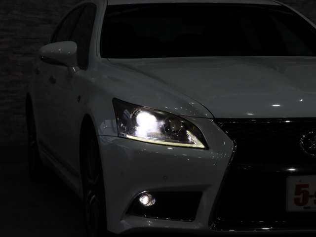 TOYOTA LEXUS LS460 2012 Image 31