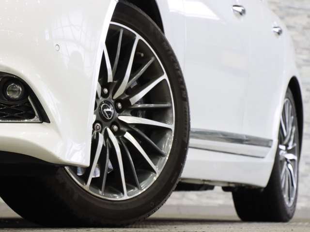 TOYOTA LEXUS LS460 2012 Image 31